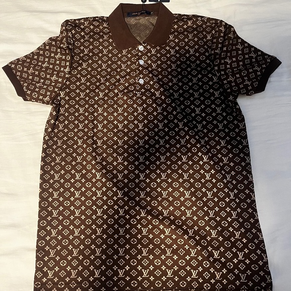 Louis Vuitton polo - Picture 1 of 7